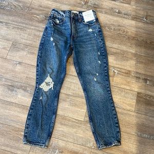 NWT. Abercrombie High Rise Skinny.